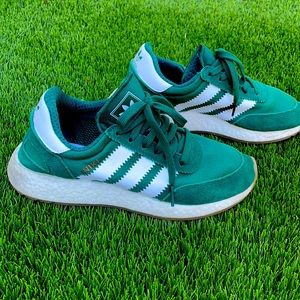 Adidas sneakers iniki boost